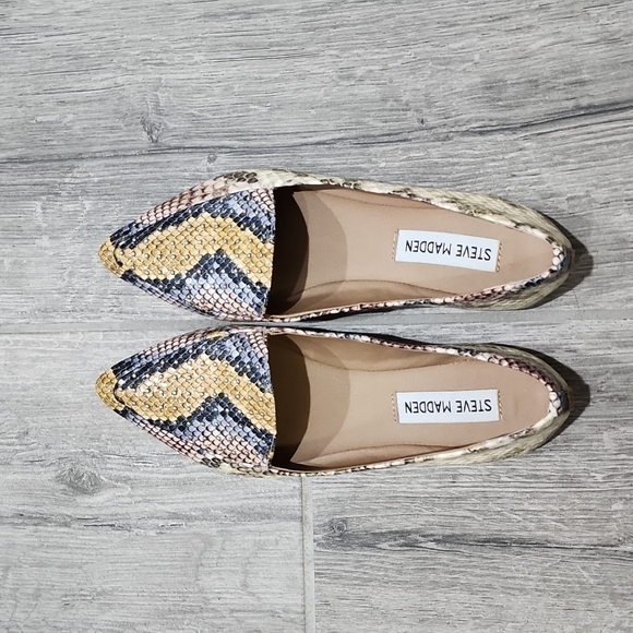 Steve Madden Snakeskin Loafers - Picture 5 of 8